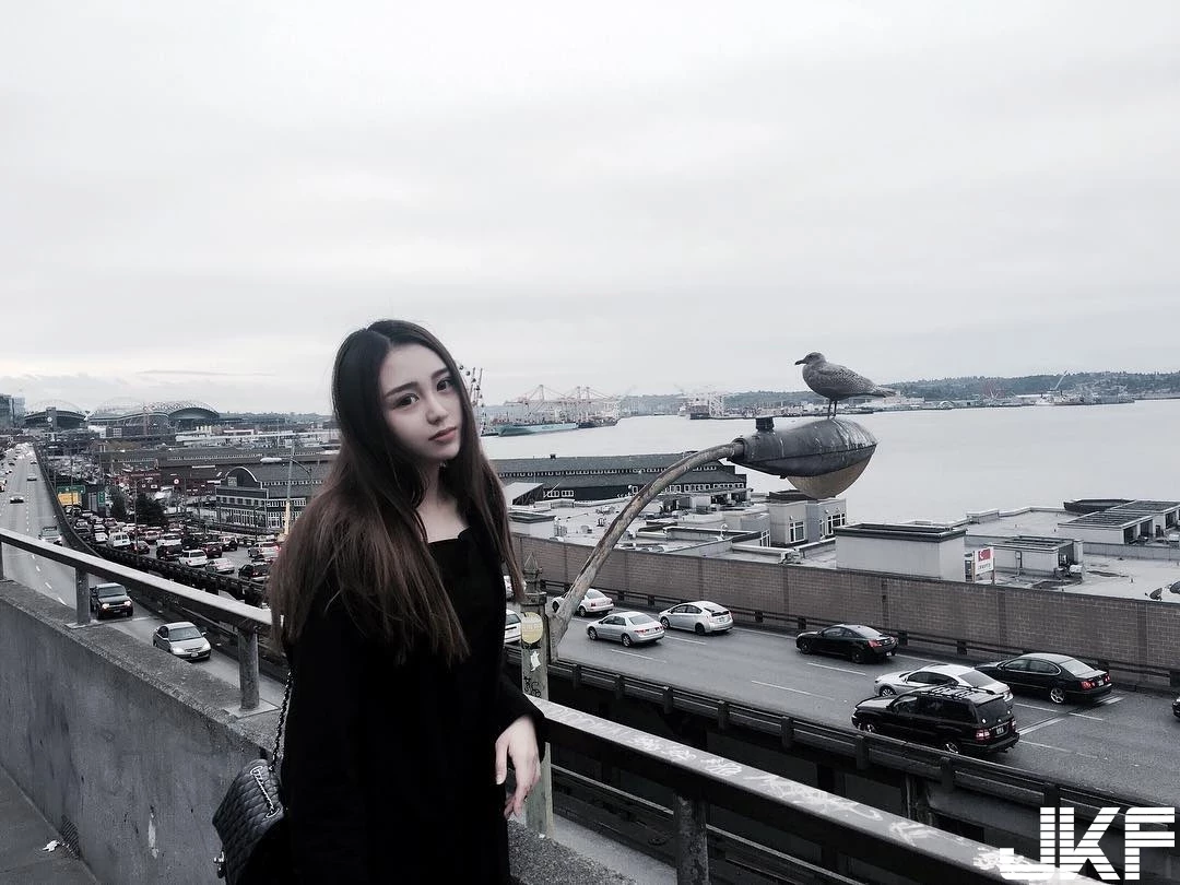 16792707.webp