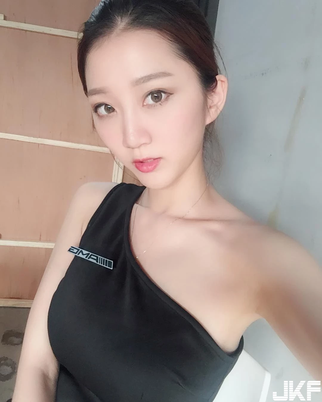 4935910.webp