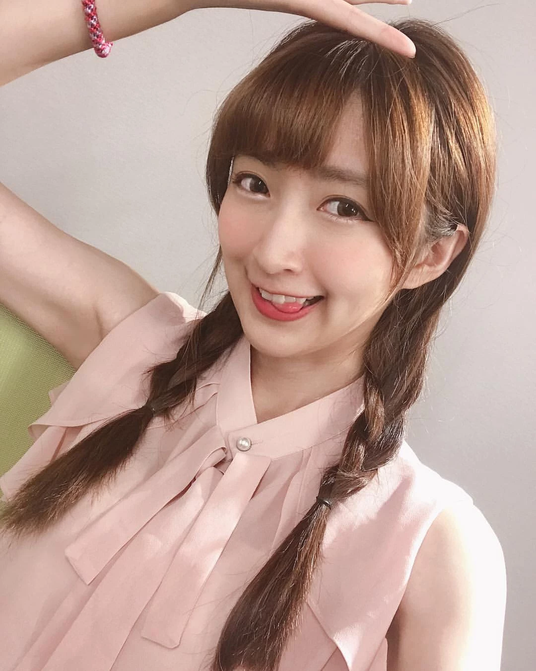 4236301.webp