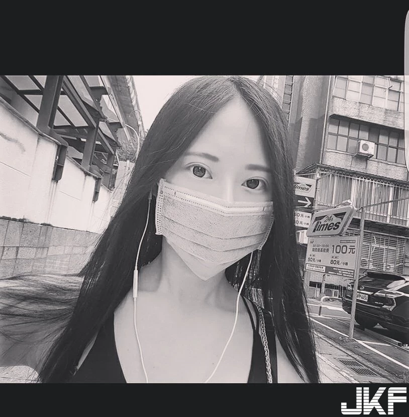16801538.webp