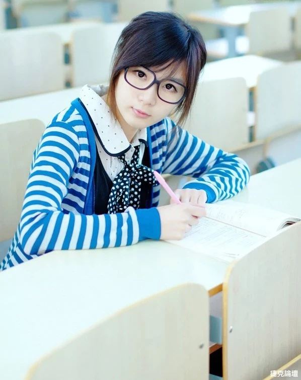 17523717.webp