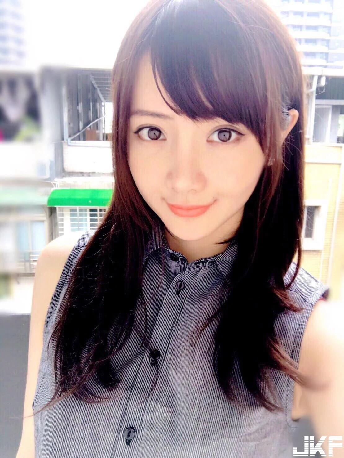 7277122.webp