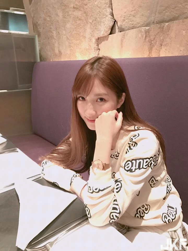 7253209.webp