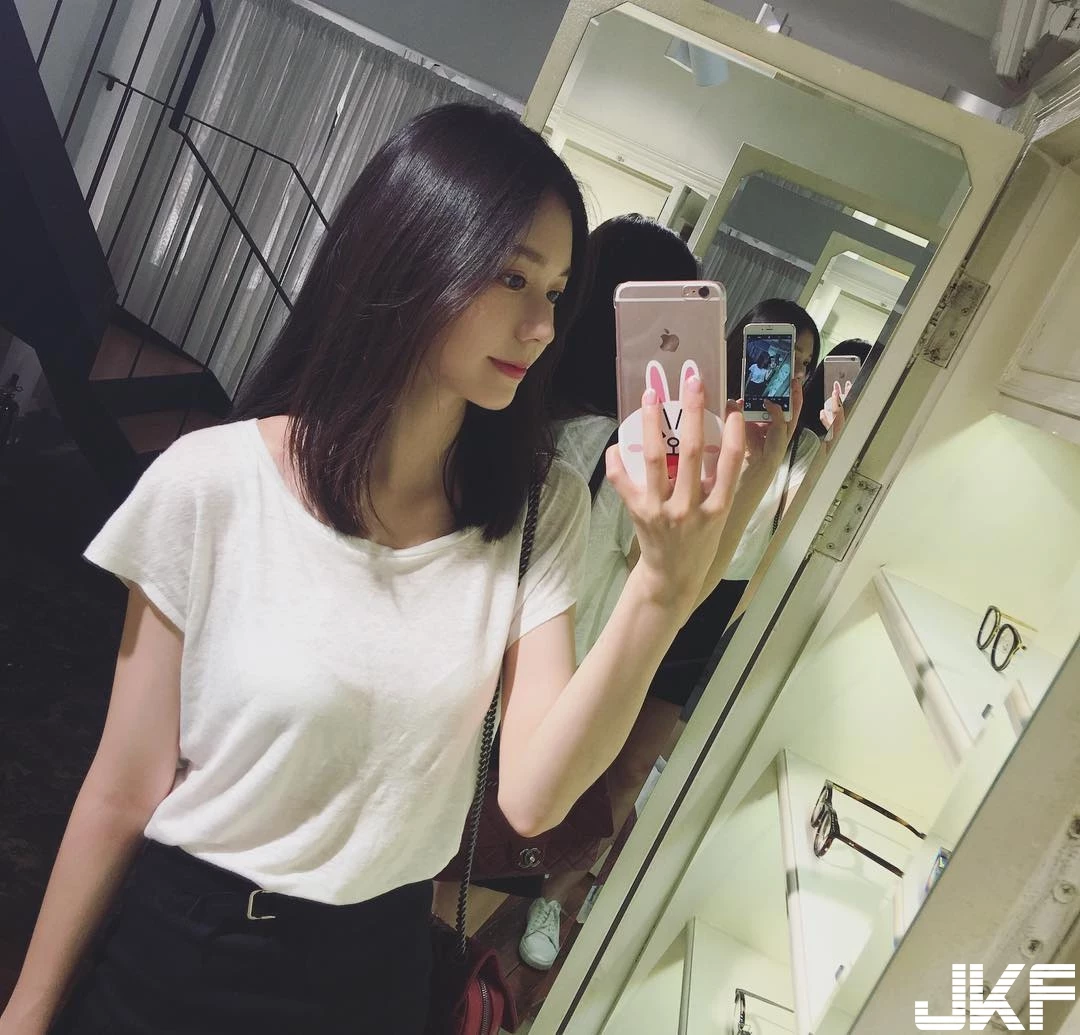 4959677.webp