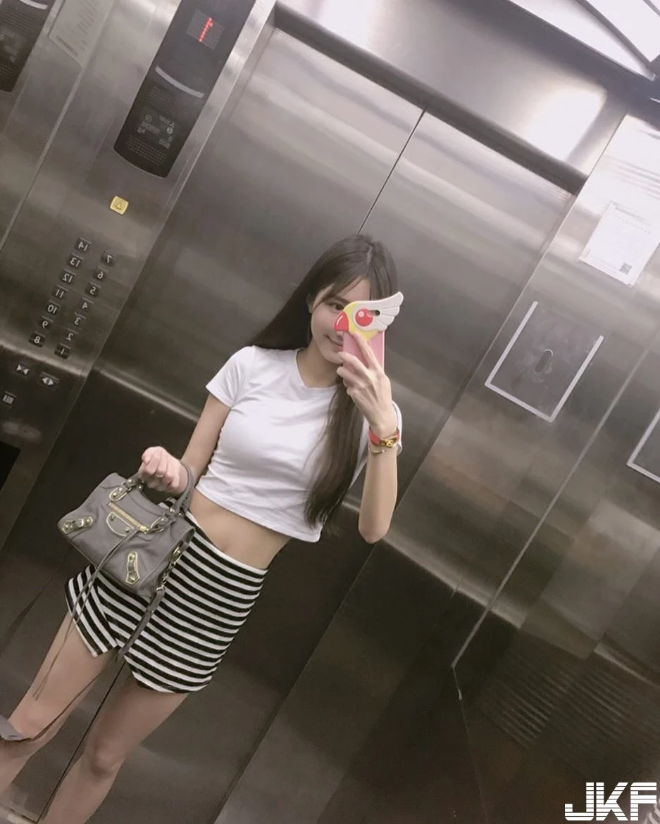 7253236.webp