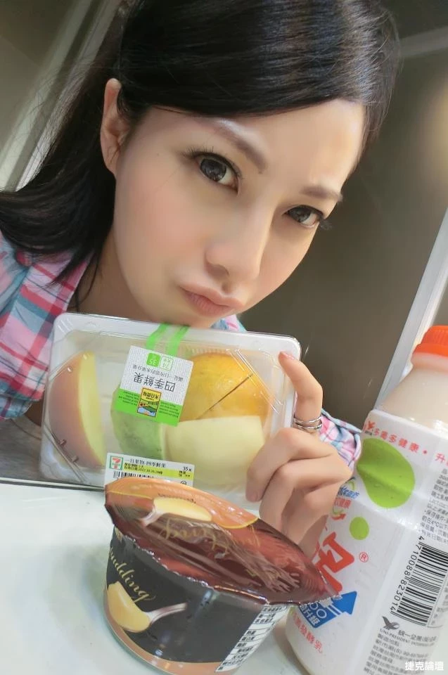17397605.webp