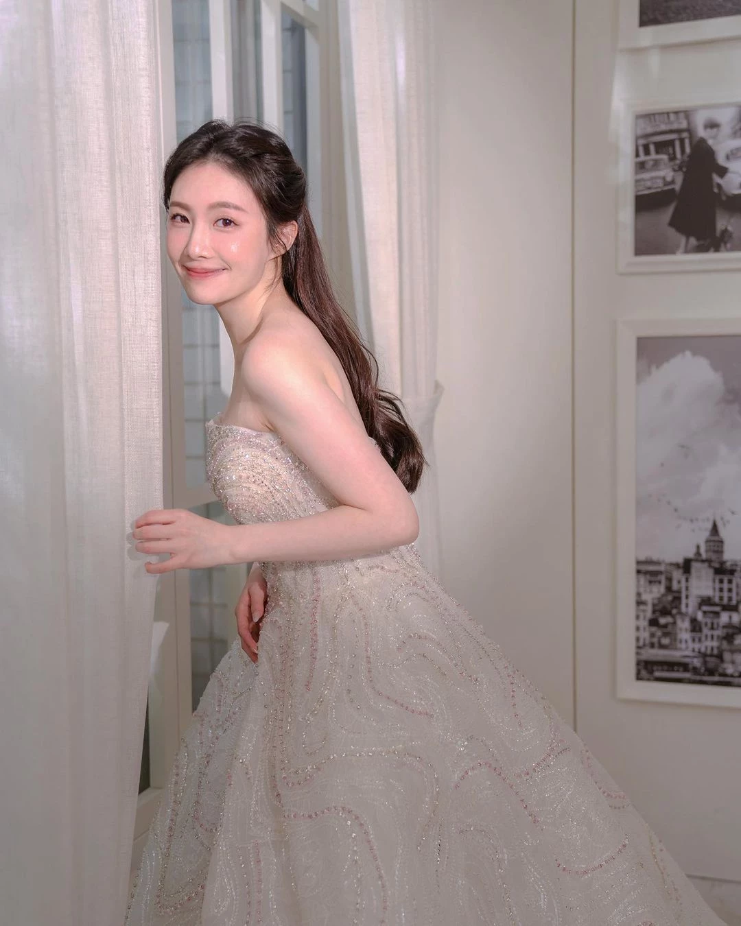 24117314.webp
