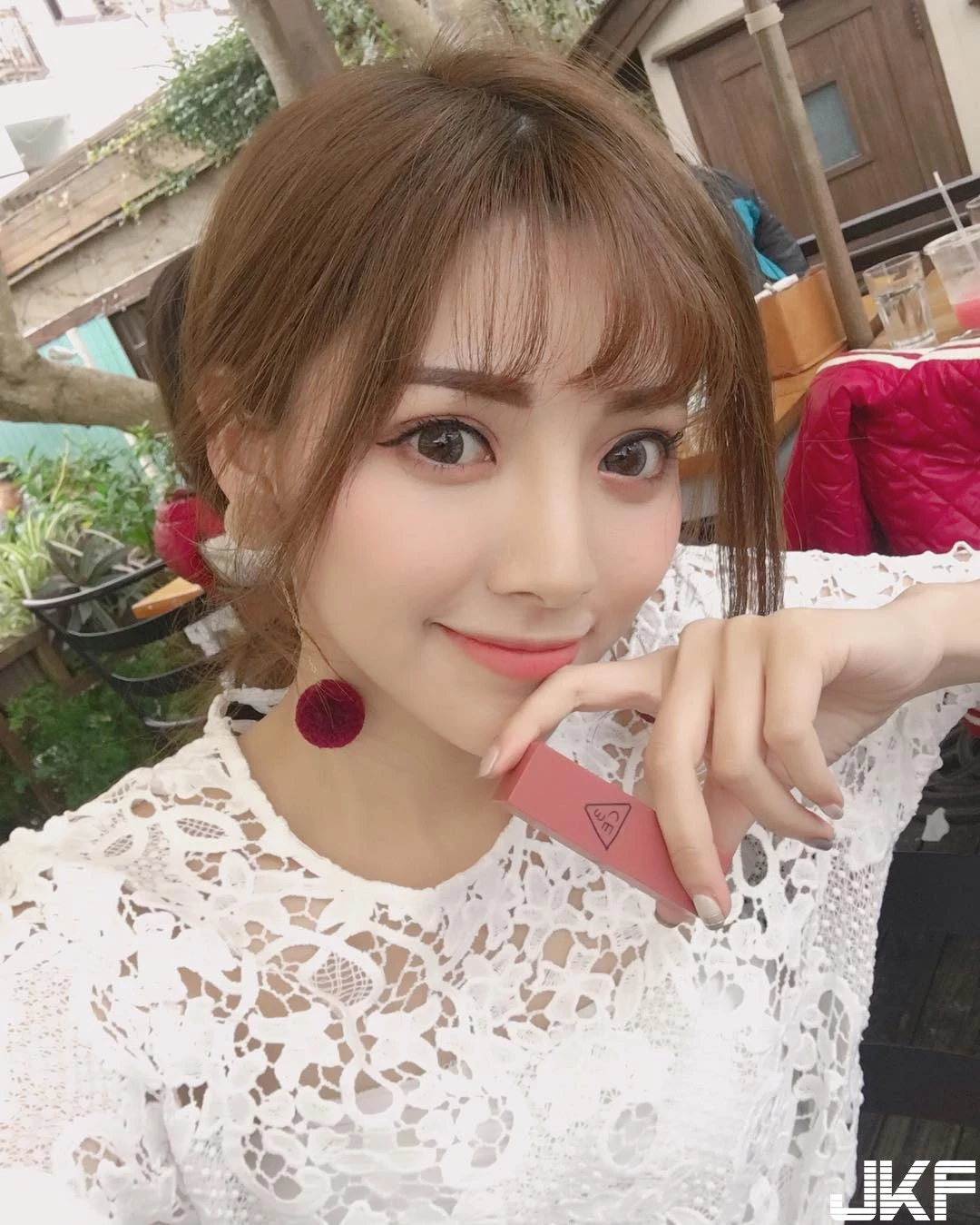 16793301.webp