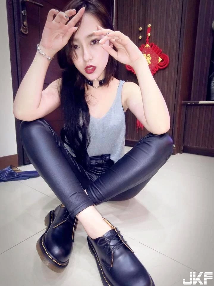 16843535.webp