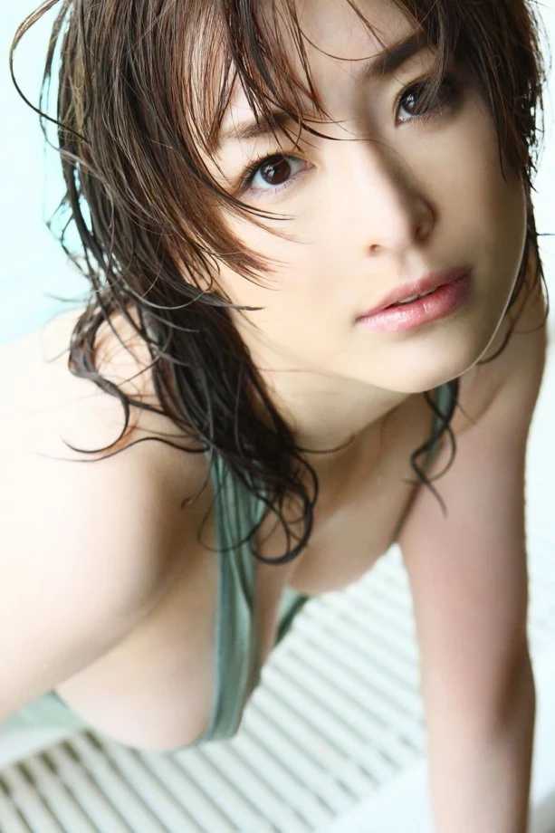 17393128.webp