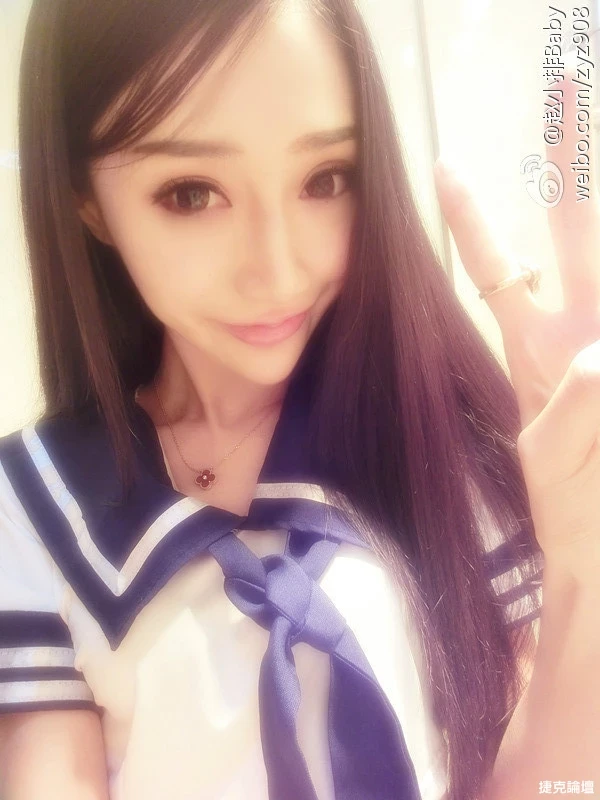17371835.webp