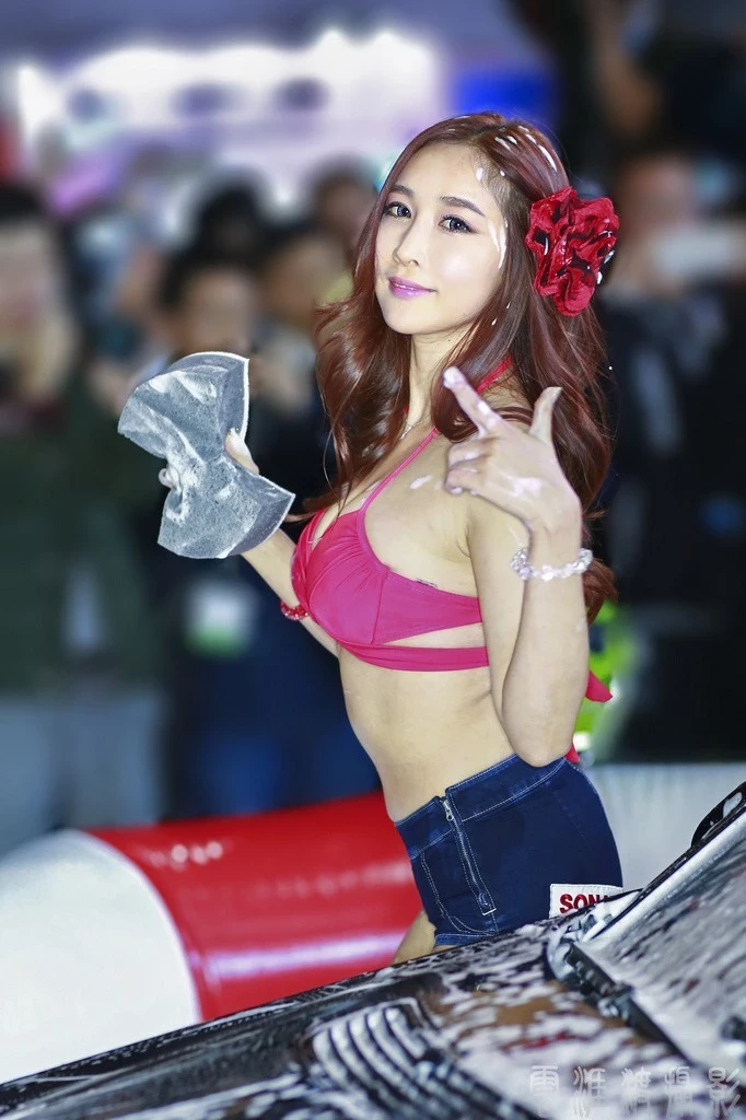 4055861.webp
