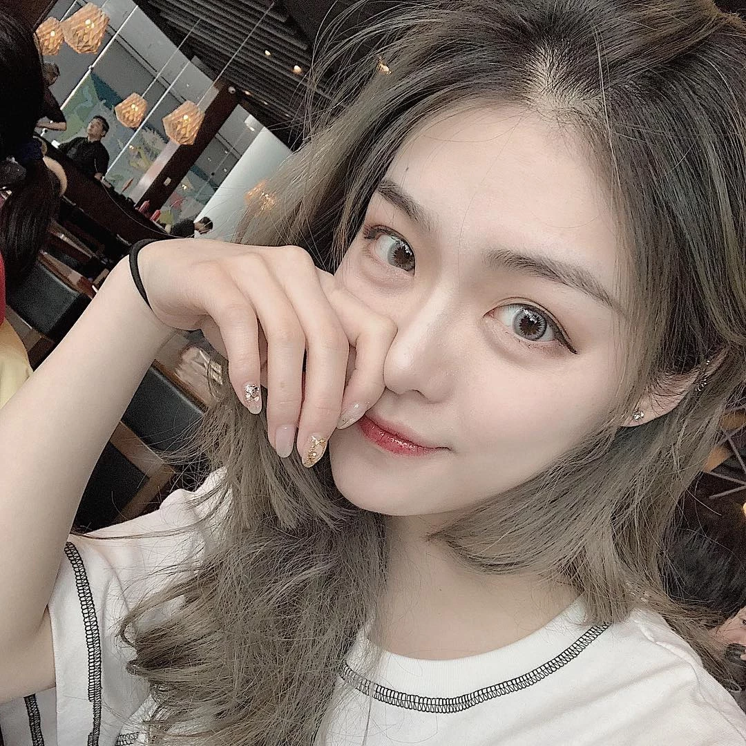 4509947.webp