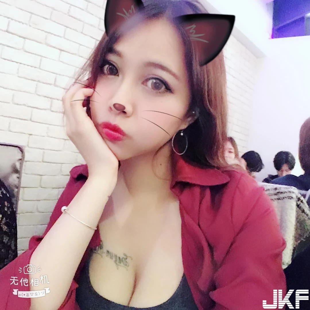 4871657.webp