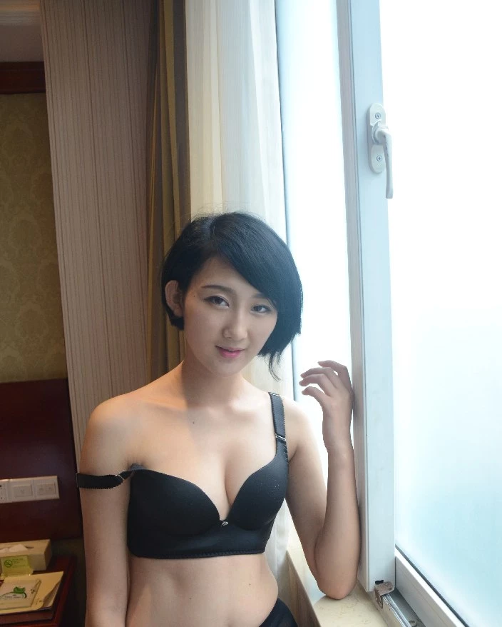 28491277.webp
