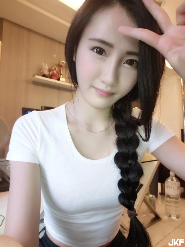 16873166.webp
